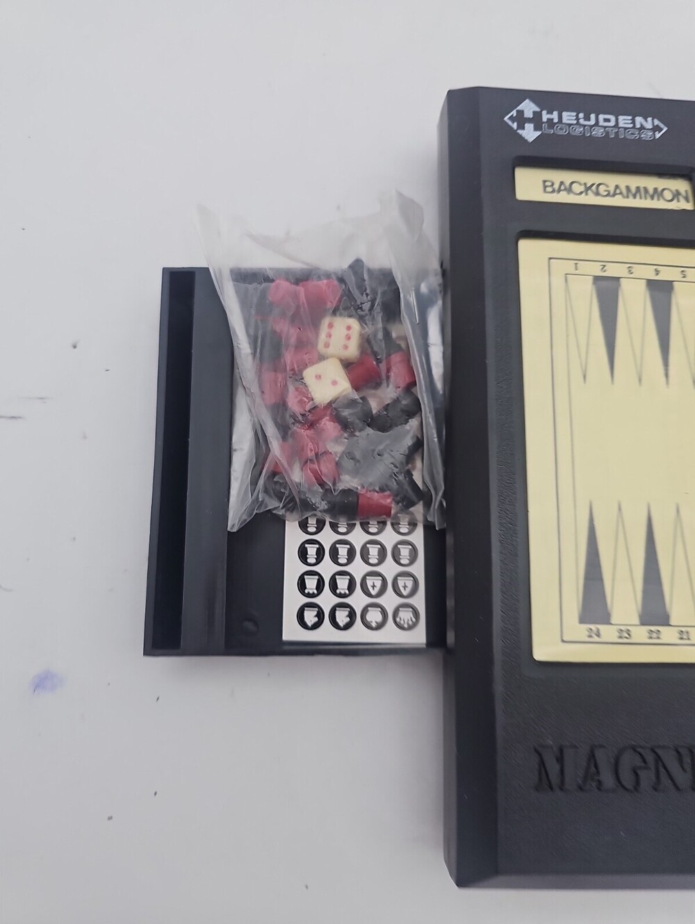 Rare Vintage Magnetic Travel Games 70's made in UK Chess Ludo Solitaire Muhle